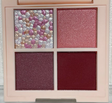 レブロン ダズル アイシャドウ クアッド/REVLON/アイシャドウパレットを使ったクチコミ(1枚目)