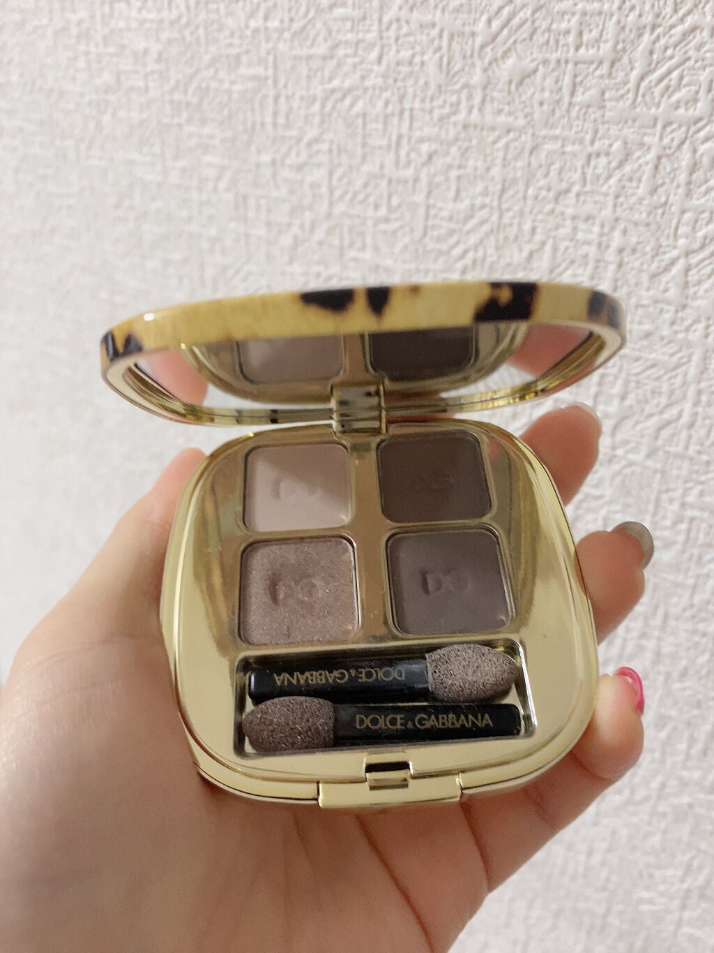 フェリンアイズ インテンスアイシャドウ クアッド/DOLCE&GABBANA BEAUTY/アイシャドウパレットを使ったクチコミ(2枚目)