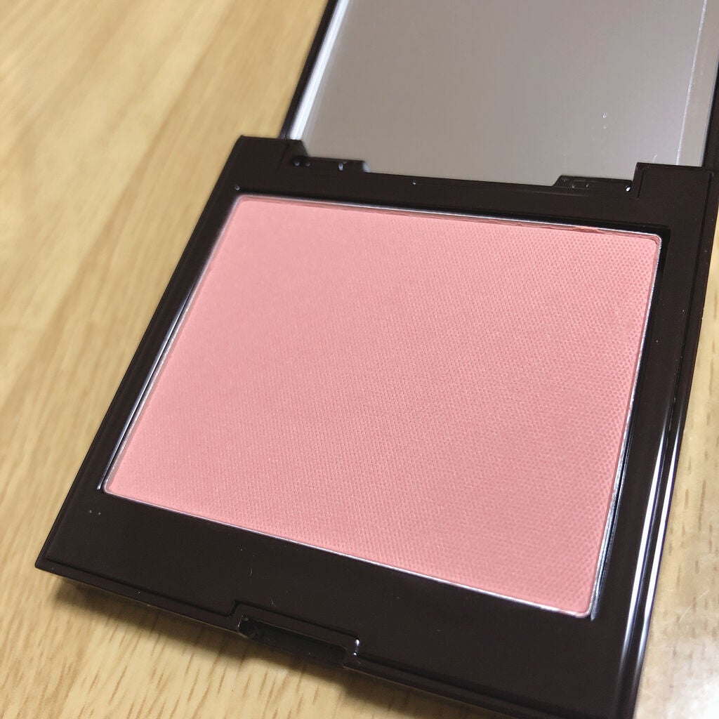 ブラッシュ カラー インフュージョン/ローラ メルシエ/パウダーチークを使ったクチコミ(3枚目)