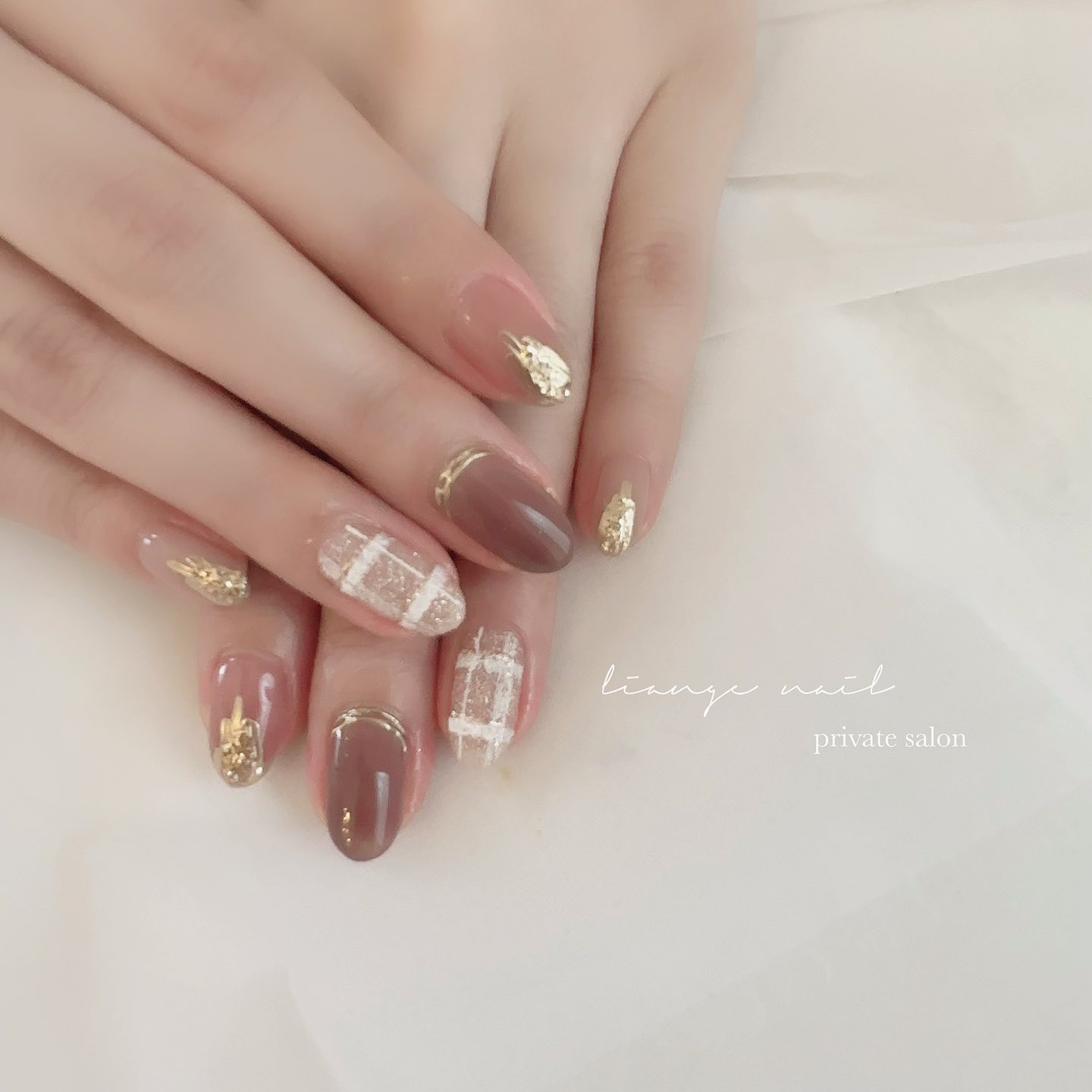 #ネイル,#大人ニュアンスネイル,#ニュアンスネイル,#ジェルネイル,#チェックネイル,#秋ネイルのネイルデザイン