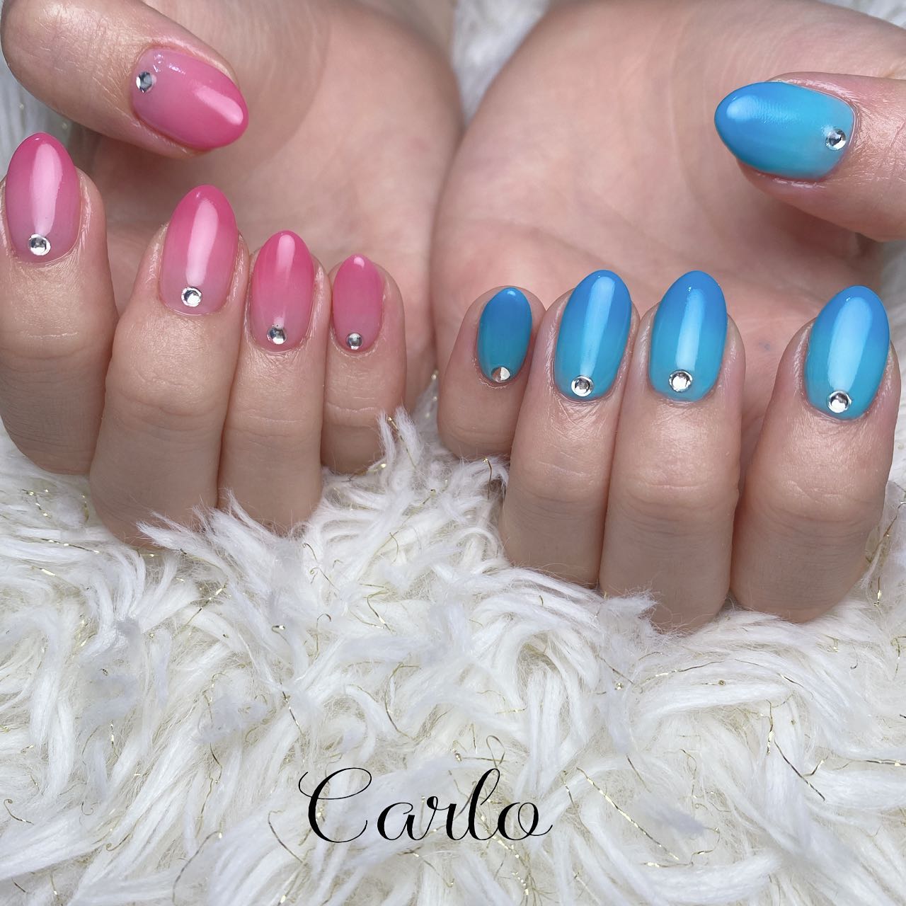 #シンプルネイル,#グラデーションネイル,#夏ネイル,#パーツネイルのネイルデザイン