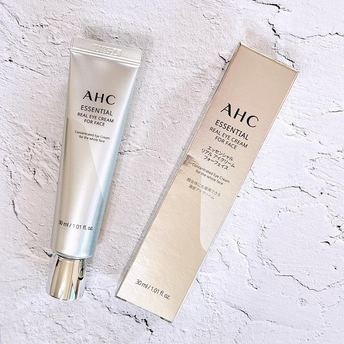 エッセンシャル リアル アイクリーム フォーフェイス/AHC/アイケア・アイクリームを使ったクチコミ(1枚目)