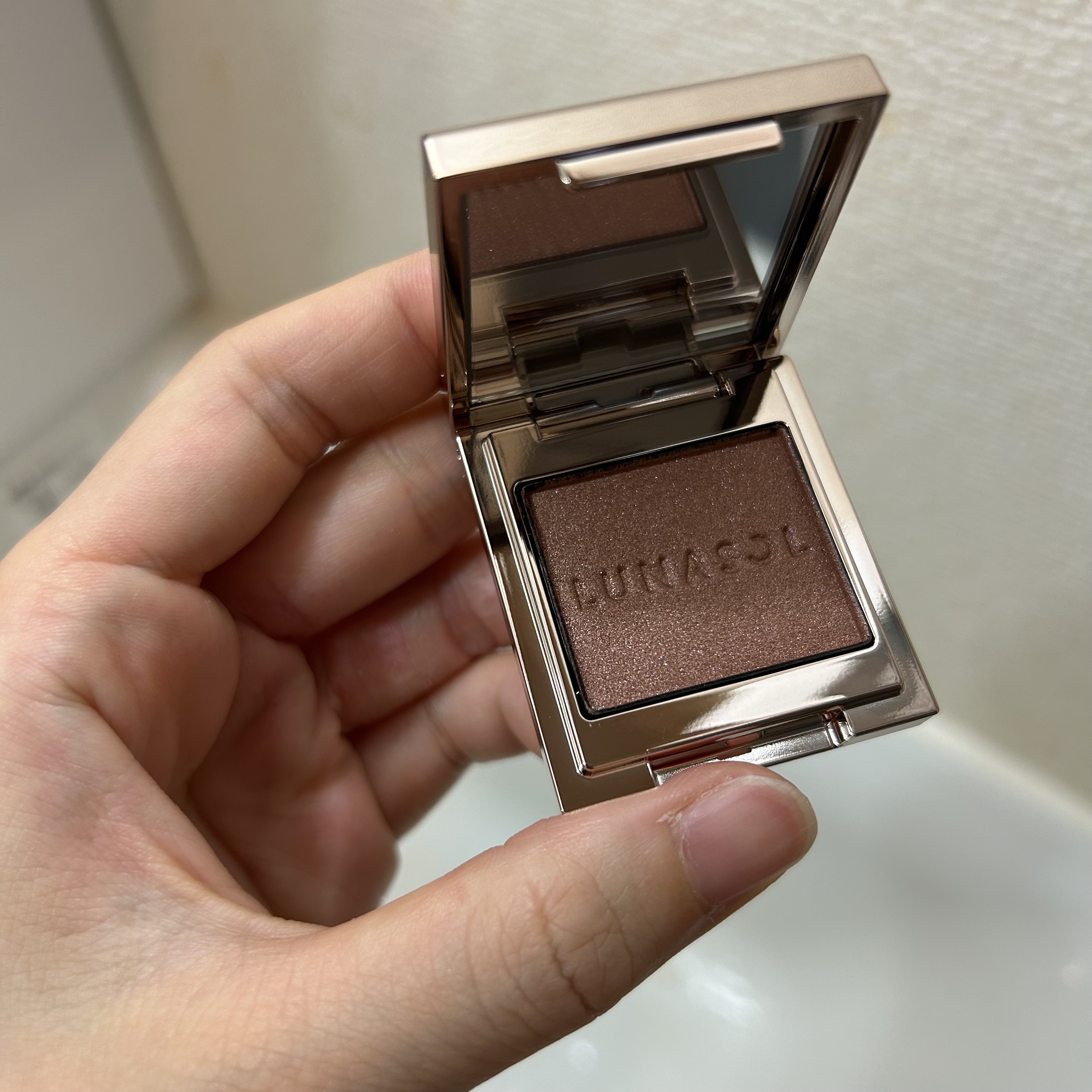 ルナソル モノアイカラーレーション/LUNASOL/単色アイシャドウを使ったクチコミ（1枚目）