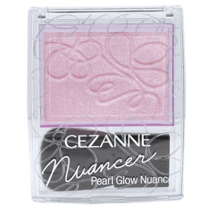パールグロウニュアンサー/CEZANNE/パウダーハイライトを使ったクチコミ(4枚目)