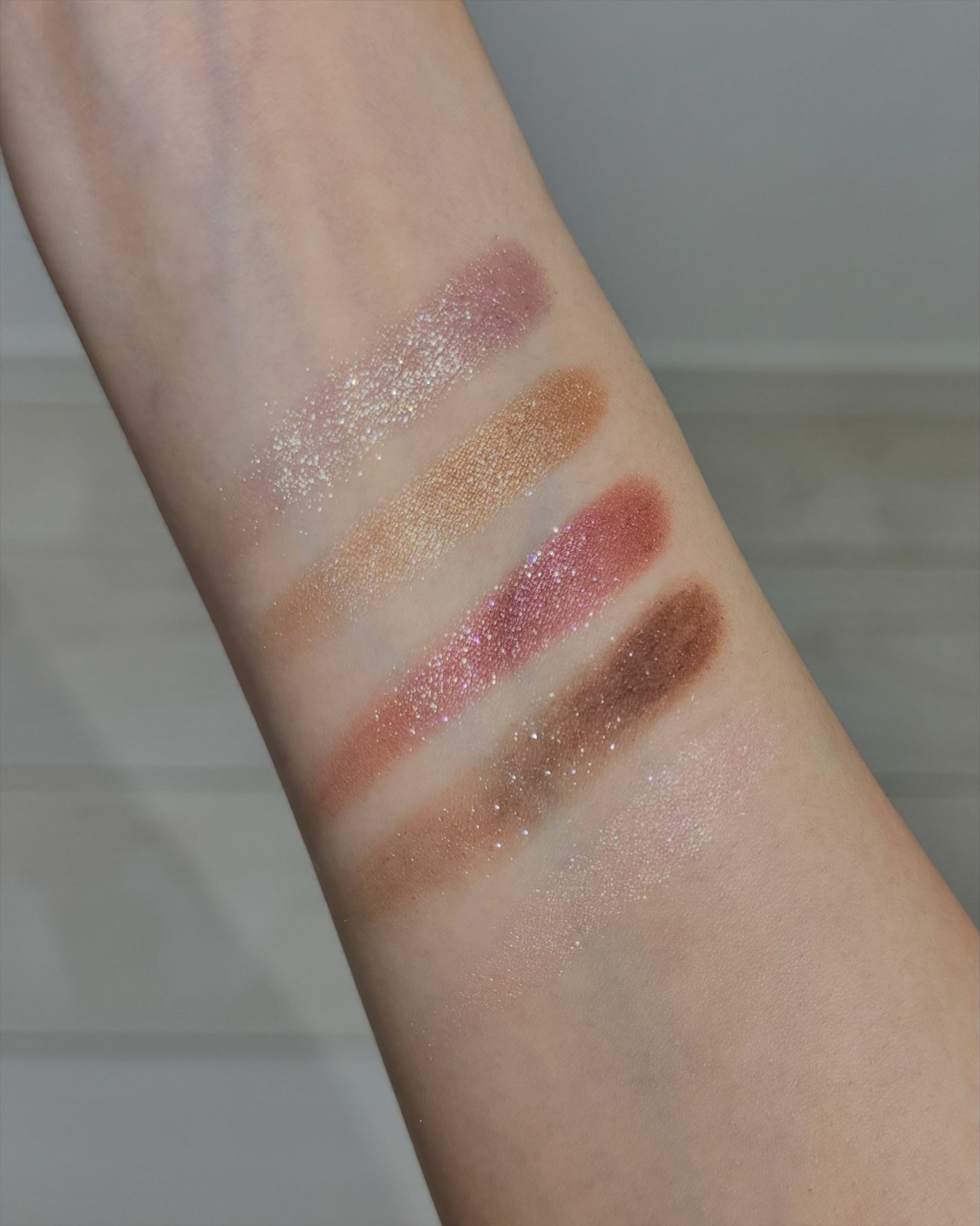 モイスチャー グレイズ リップスティック/SUQQU/口紅を使ったクチコミ(3枚目)