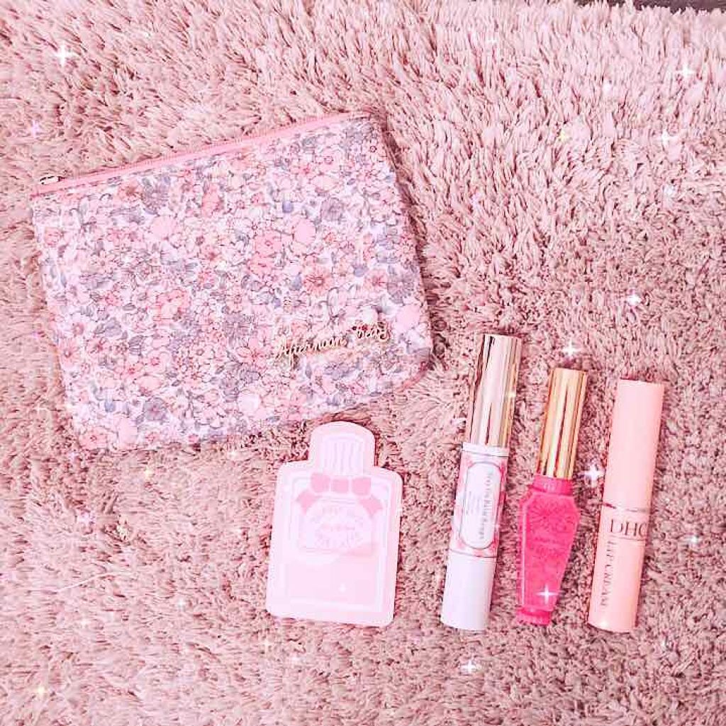 さえ on LIPS 「【ポーチ紹介】今回は私が学校に持っていってるポーチの中身を紹介..」(2枚目)