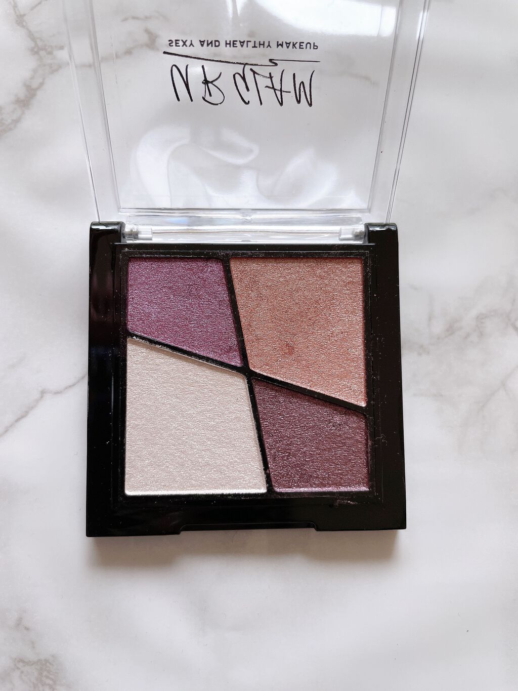 UR GLAM　VELVET EYE COLOR PALETTE/U R GLAM/アイシャドウパレットを使ったクチコミ（3枚目）