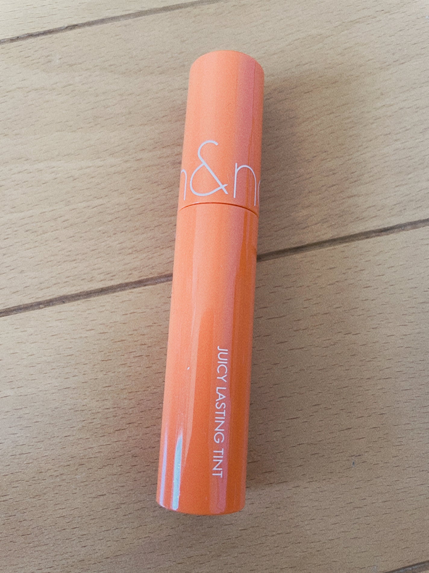 ジューシーラスティングティント/rom&nd/リップティントを使ったクチコミ(1枚目)