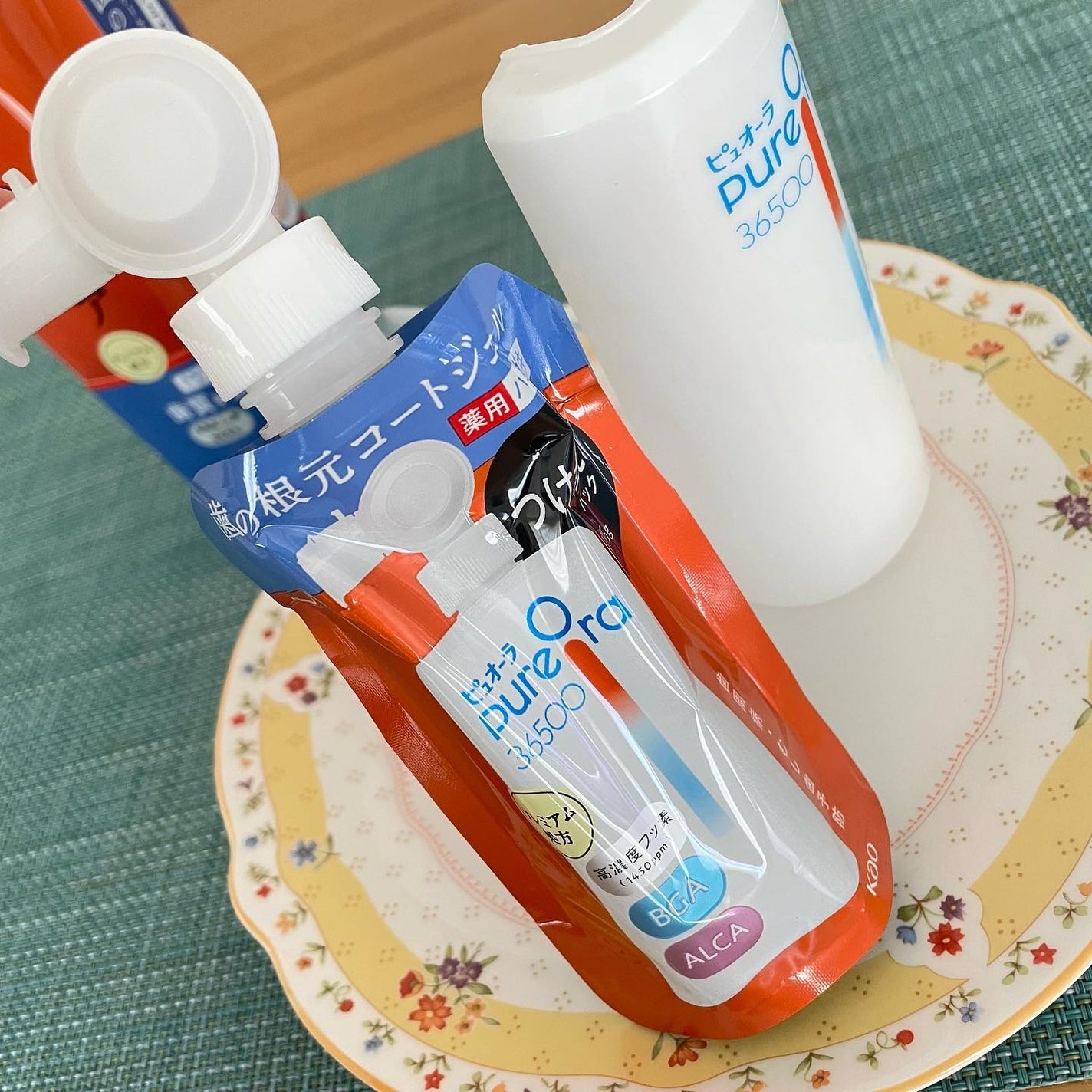 ピュオーラ36500 歯の根元コートジェルハミガキ/ピュオーラ/歯磨き粉を使ったクチコミ(6枚目)