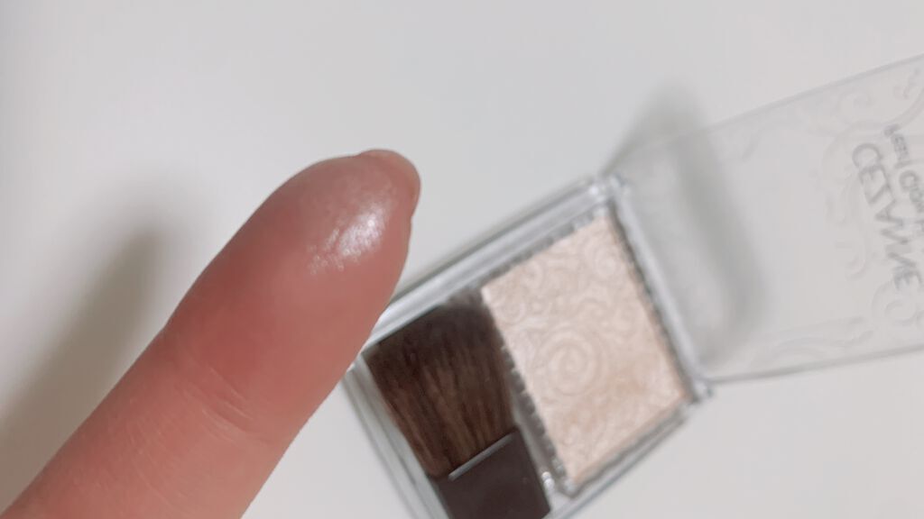 パールグロウハイライト/CEZANNE/パウダーハイライトを使ったクチコミ(3枚目)