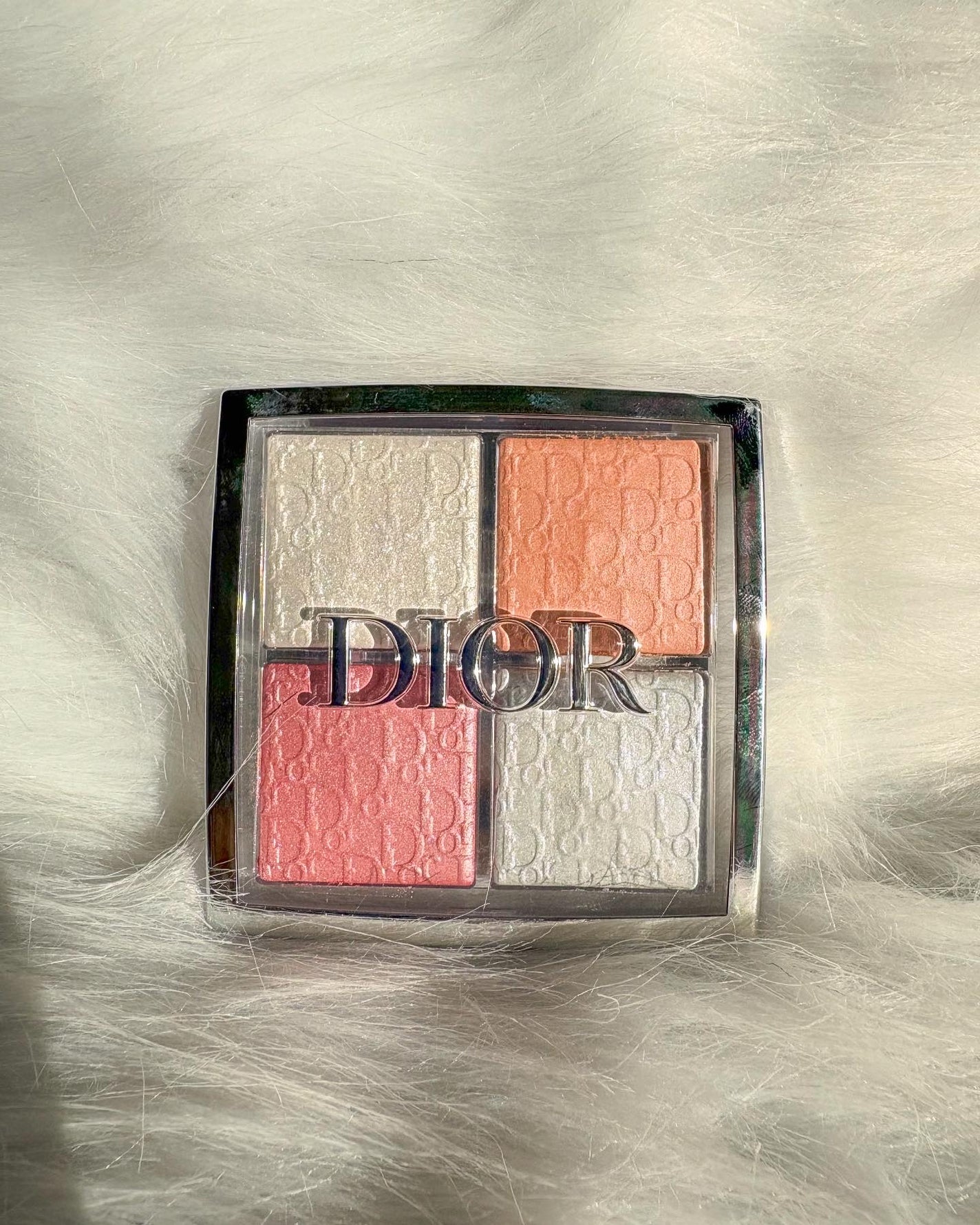ディオール バックステージ フェイス グロウ パレット/Dior/ハイライトを使ったクチコミ(5枚目)