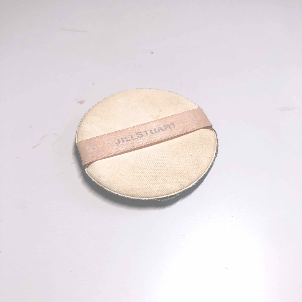 ピュアエッセンス クッションコンパクト/JILL STUART/クッションファンデーションを使ったクチコミ(2枚目)