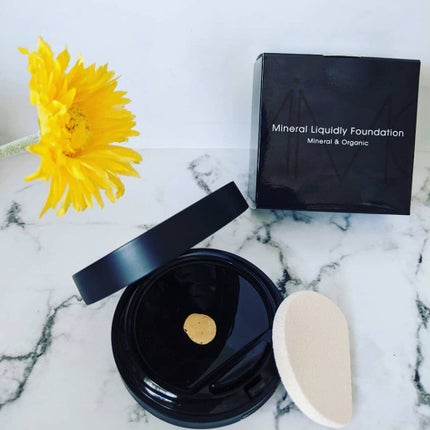 ミネラルリキッドリー ファンデーション SPF22 PA++/MiMC/リキッドファンデーションを使ったクチコミ(3枚目)