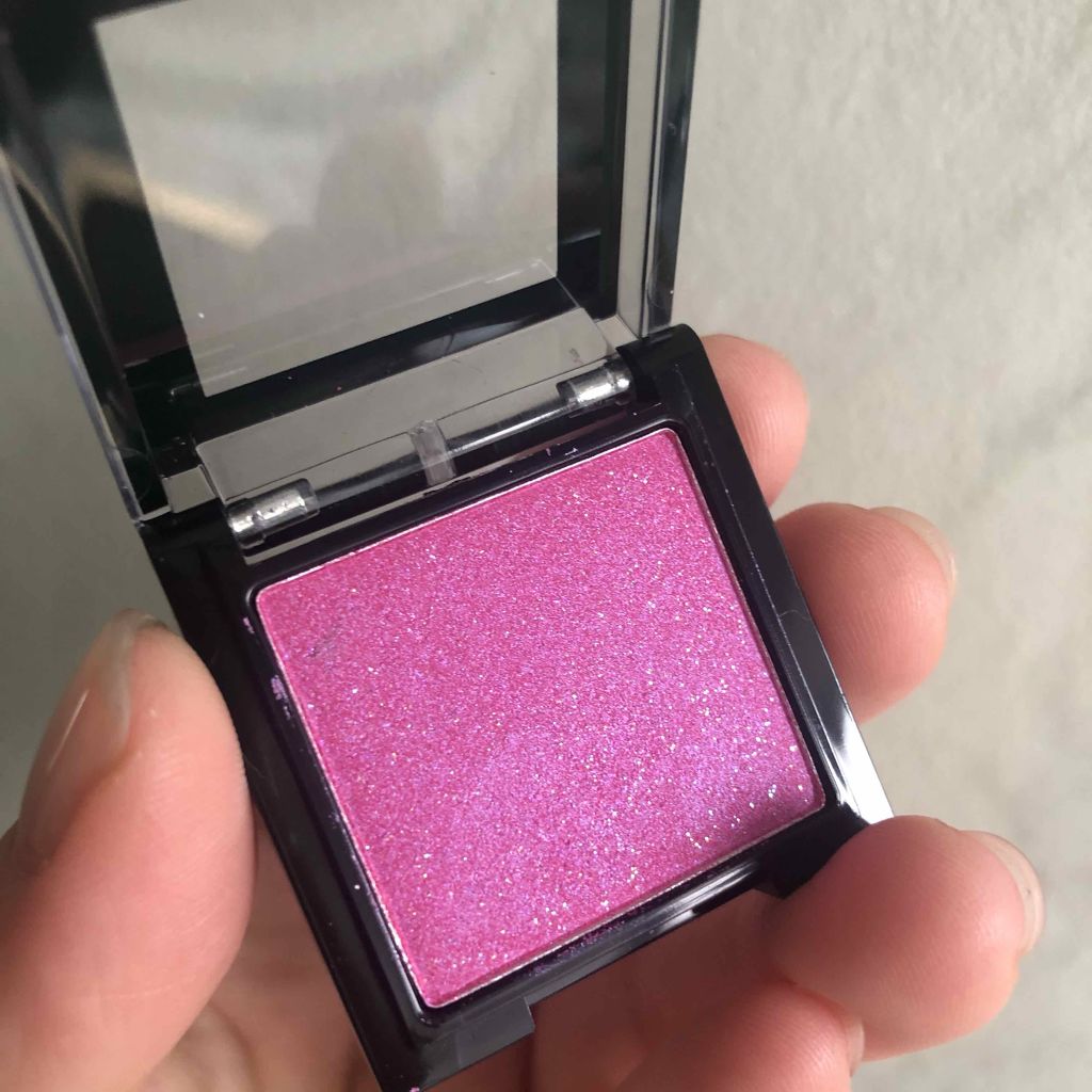 シングルアイシャドウ/マリブビューティー/単色アイシャドウを使ったクチコミ(2枚目)