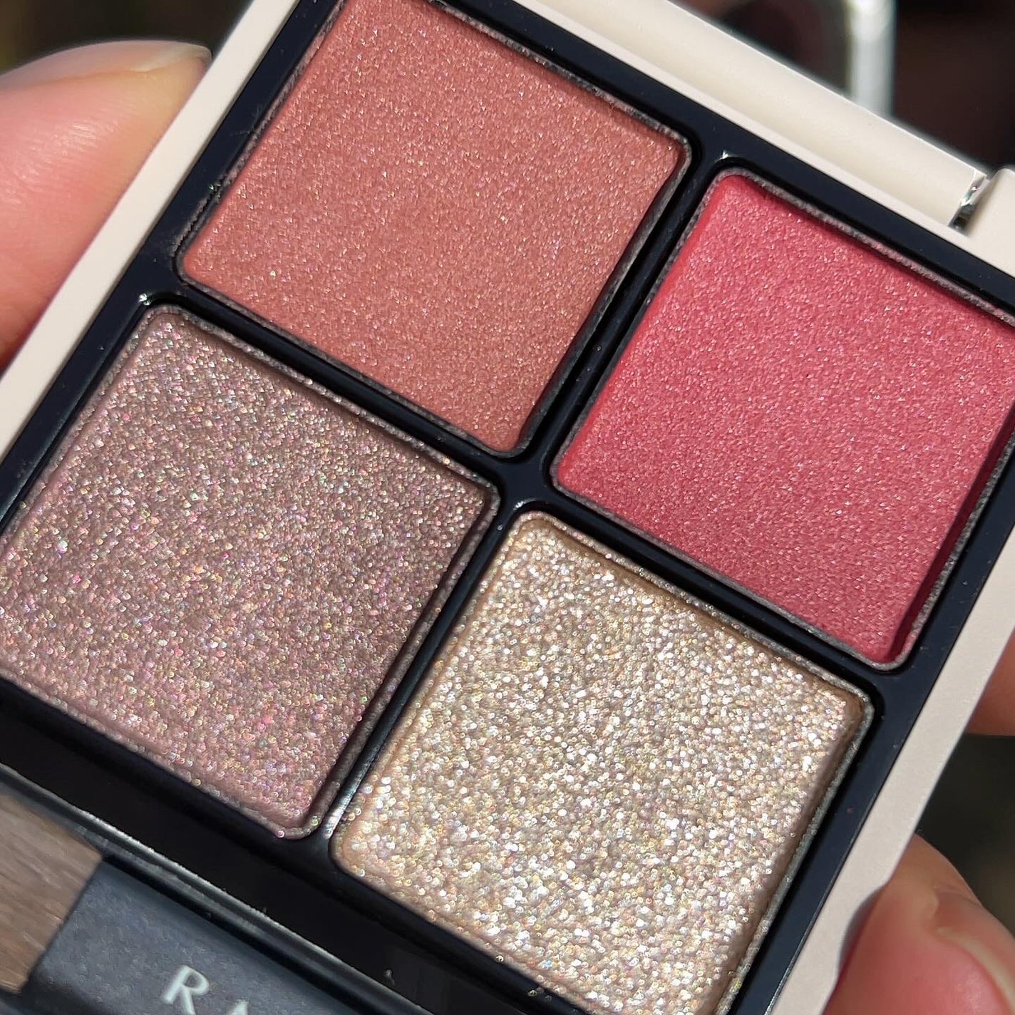 RMK シンクロマティック アイシャドウパレット/RMK/アイシャドウパレットを使ったクチコミ(3枚目)