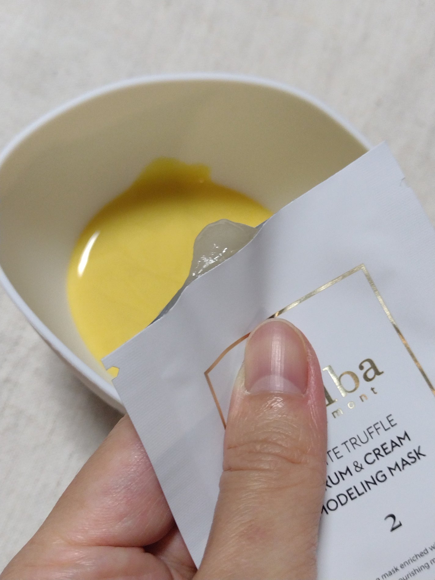 WHITE TRUFFLE SERUM & CREAM MODELING MASK/ダルバ/その他スキンケアを使ったクチコミ(1枚目)