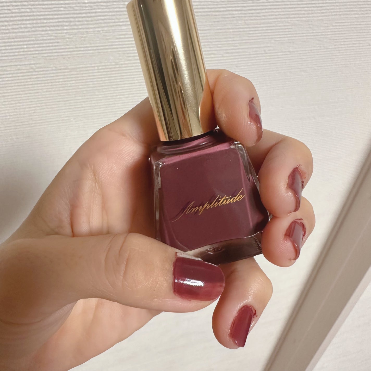 コンスピキュアス ネイルカラー /Amplitude/マニキュアを使ったクチコミ(8枚目)