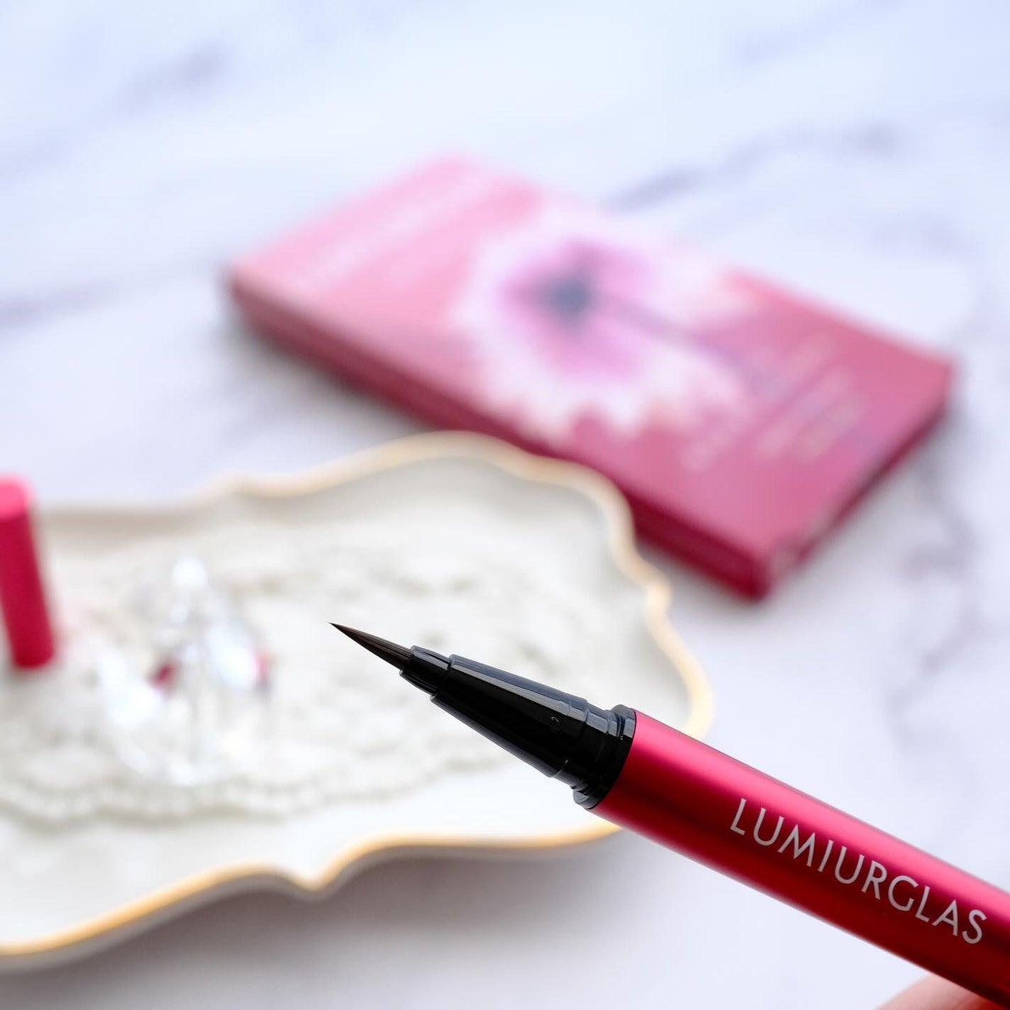 スキルレスライナー/LUMIURGLAS/リキッドアイライナーを使ったクチコミ(2枚目)