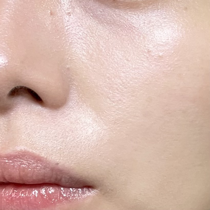 エッセンス スキングロウ ファンデーション/SHISEIDO/リキッドファンデーションを使ったクチコミ（2枚目）