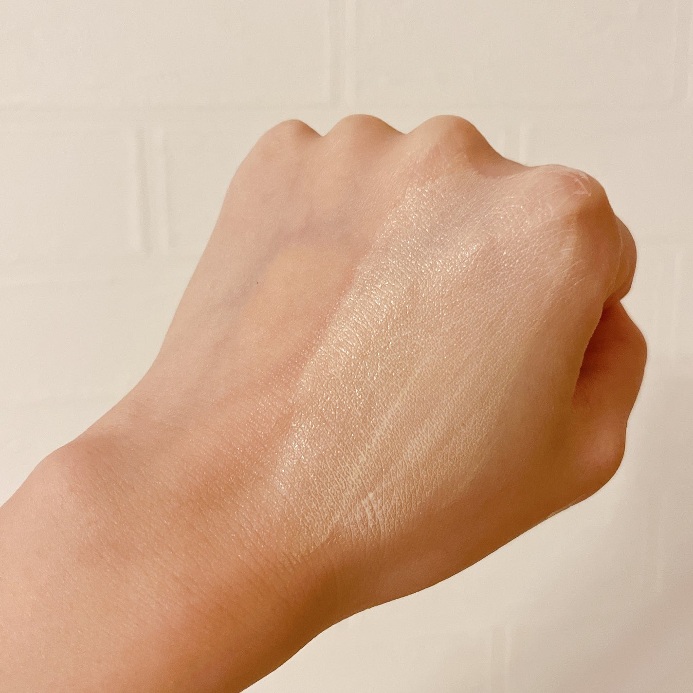 乾燥さん 保湿力スキンケア下地 カバータイプ/乾燥さん/化粧下地を使ったクチコミ(4枚目)