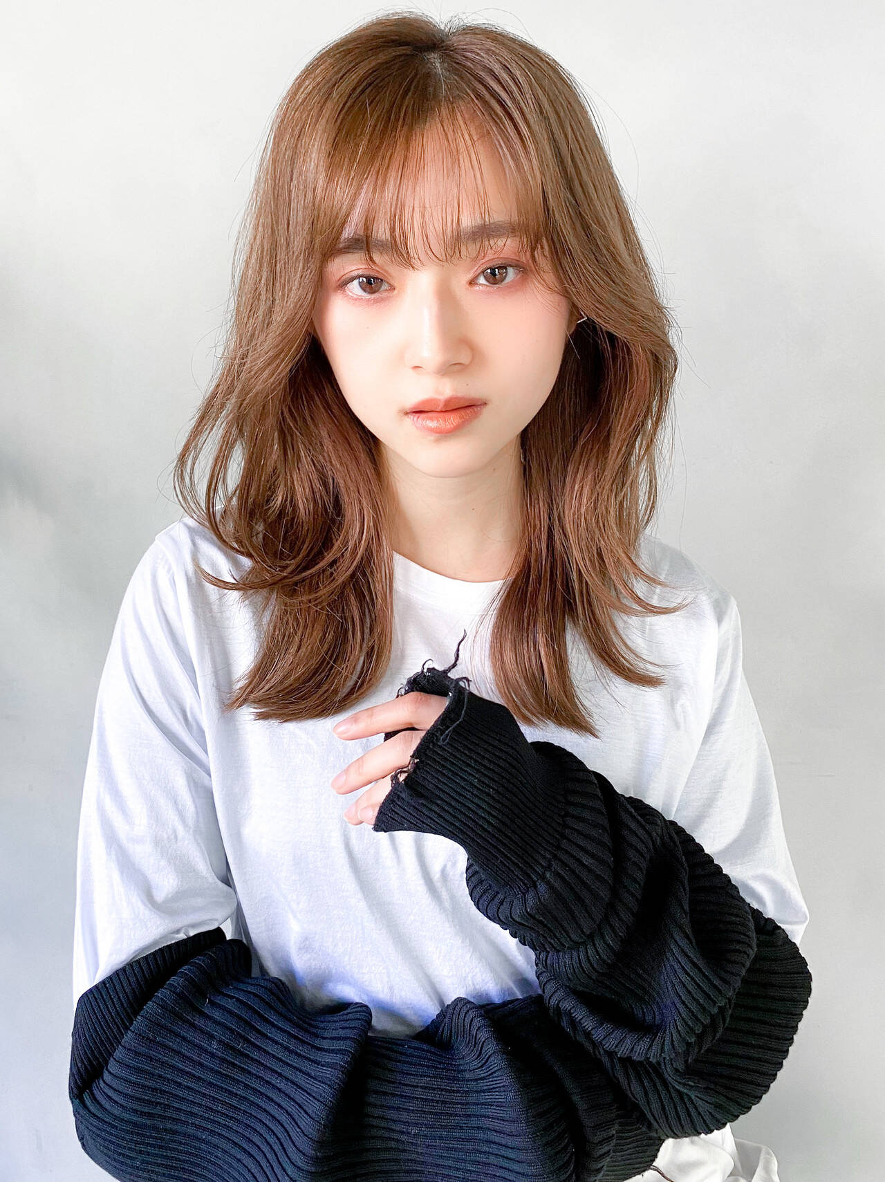 「ヘアアイロン用スタイリング剤のタイプ別おすすめ32選！カールorストレートの髪型に合わせて紹介♡」の画像（#730313）