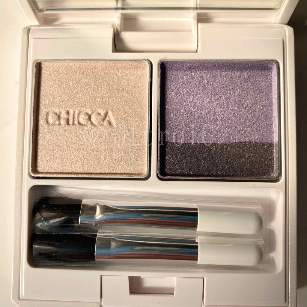 フローレスグロウ リッドテクスチャー アイシャドウ/CHICCA/アイシャドウパレットを使ったクチコミ(2枚目)