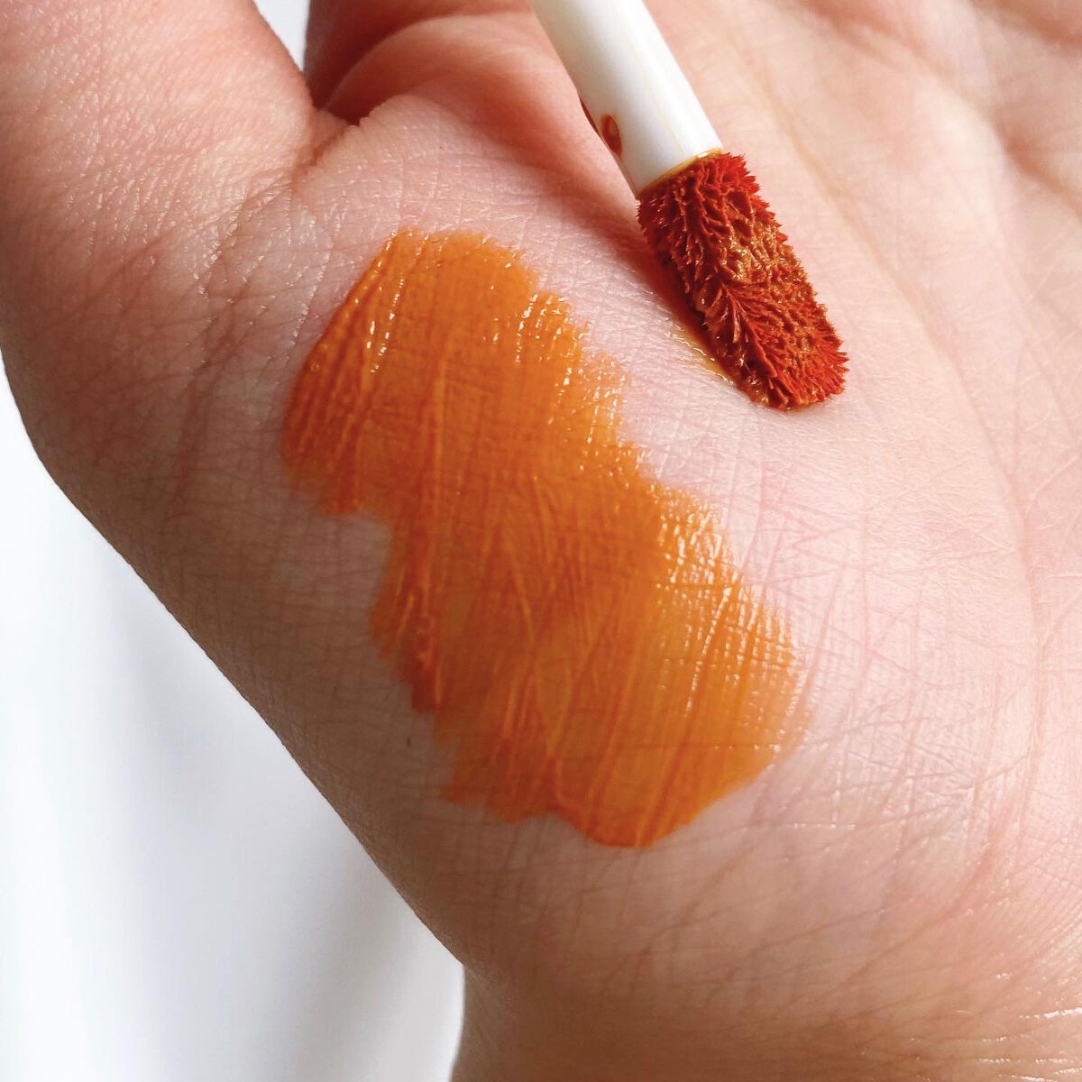 ジューシーリブティント 07 ビワマイト/RICAFROSH/リップティントを使ったクチコミ（2枚目）