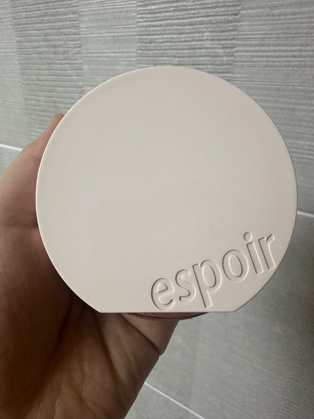 エスポア ビーグロー ボリュームクッション/espoir/クッションファンデーションを使ったクチコミ(1枚目)