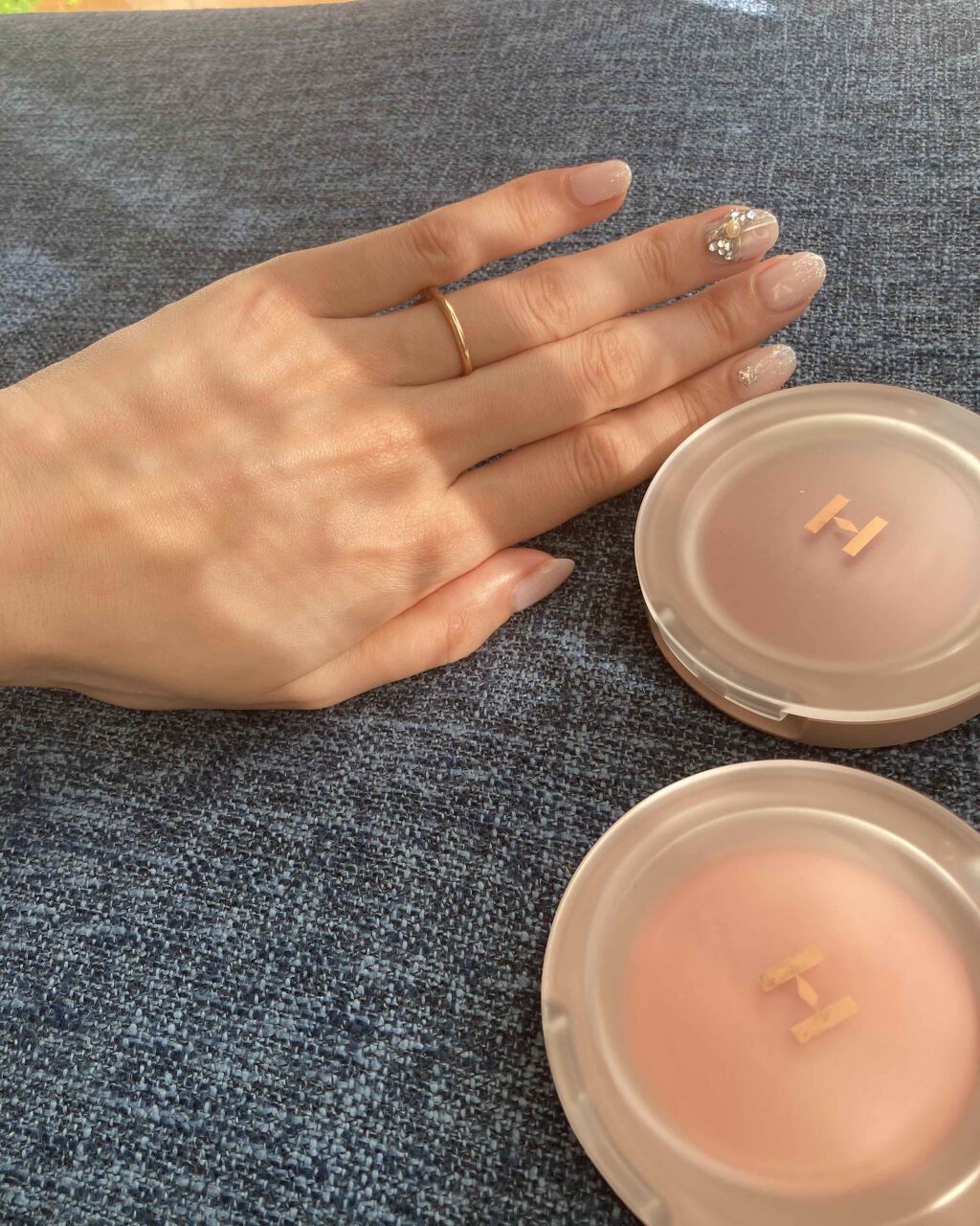 トゥルーディメンショングロウチーク/hince/パウダーチークを使ったクチコミ(1枚目)