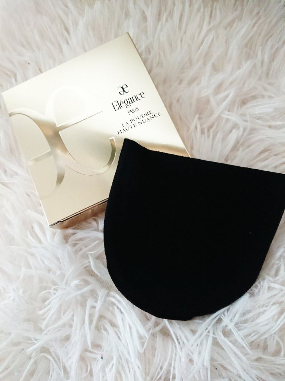 ラ プードル オートニュアンス/Elégance/プレストパウダーを使ったクチコミ（3枚目）
