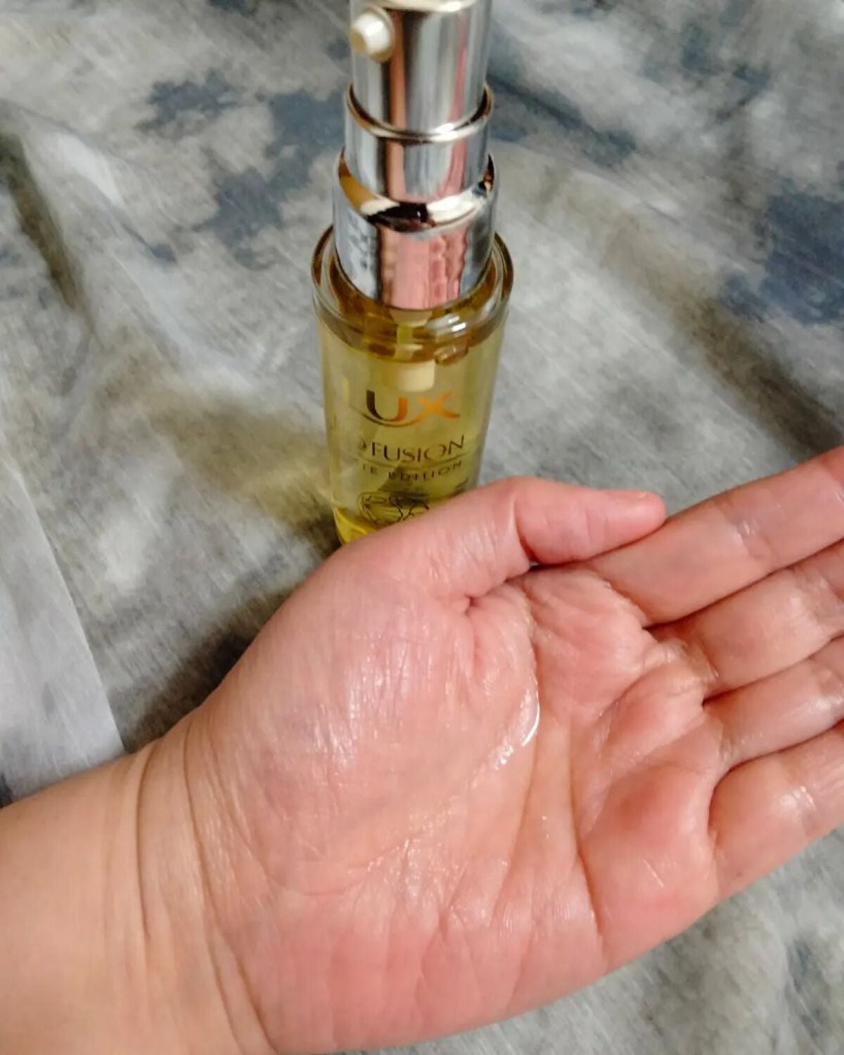 バイオフュージョン バイタルリペア オイル/LUX/ヘアオイルを使ったクチコミ(6枚目)