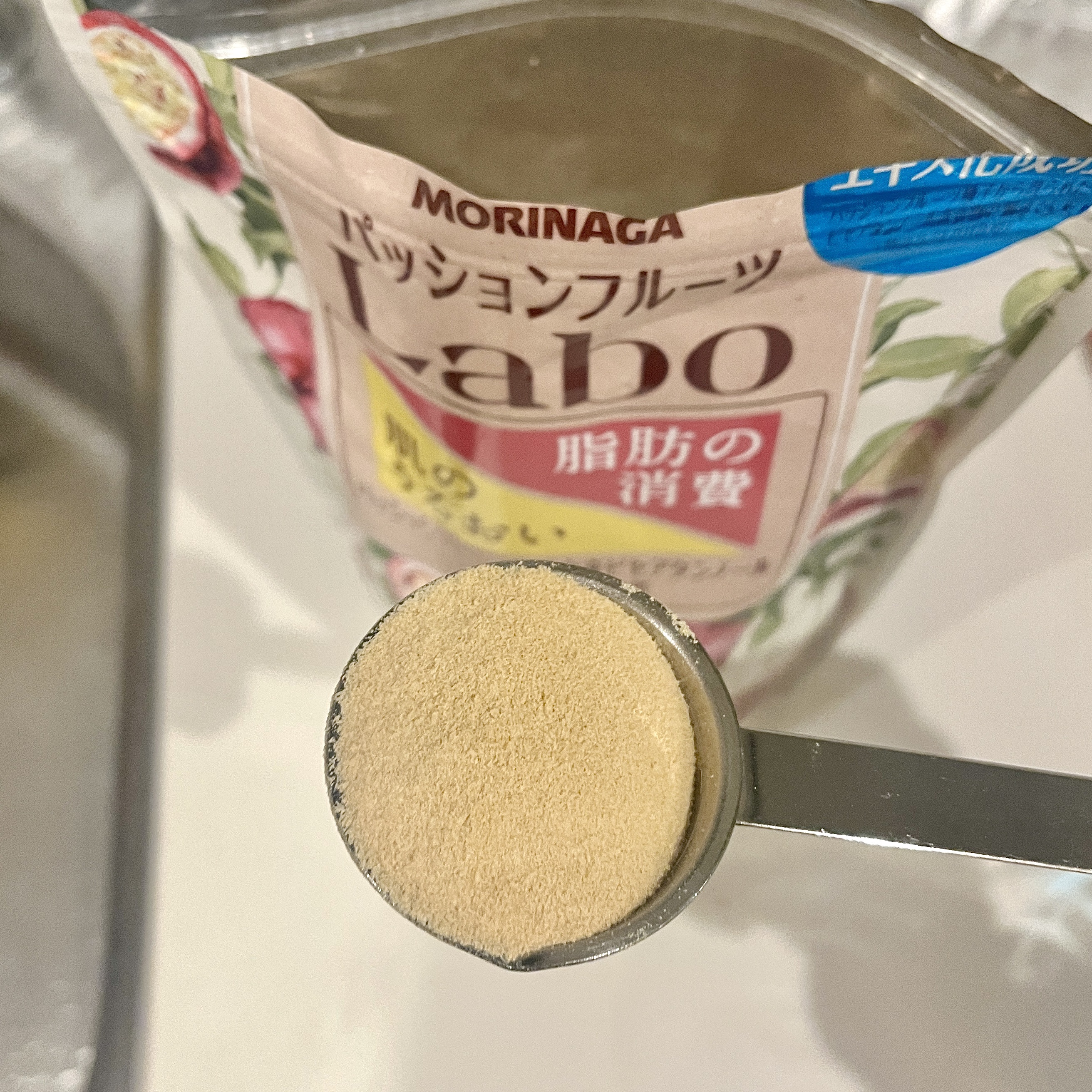 パッションフルーツLaboパウダー/森永製菓/食品を使ったクチコミ（2枚目）