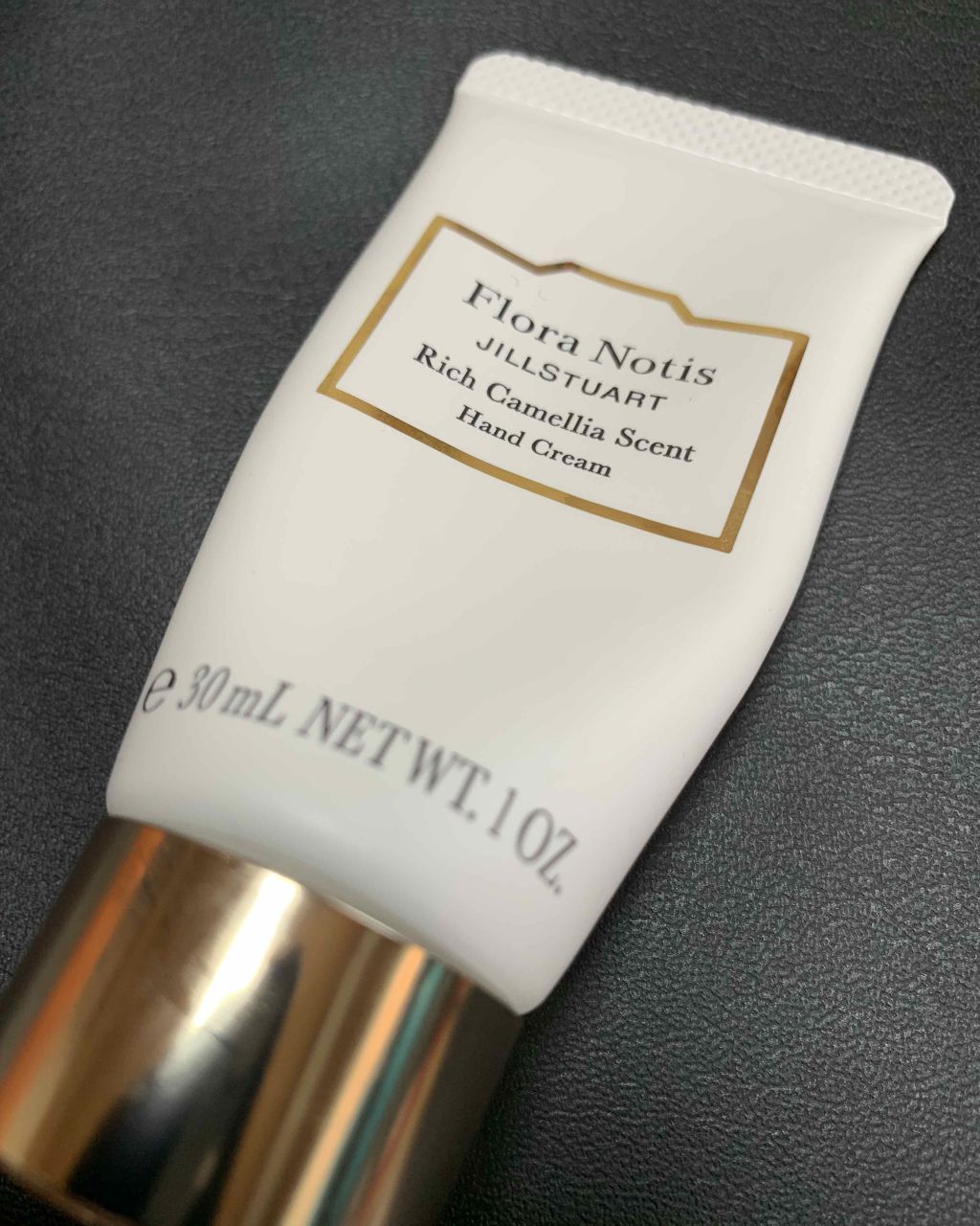 フローラルグリーン ハンドクリーム/Flora Notis JILL STUART/ハンドクリームを使ったクチコミ（1枚目）