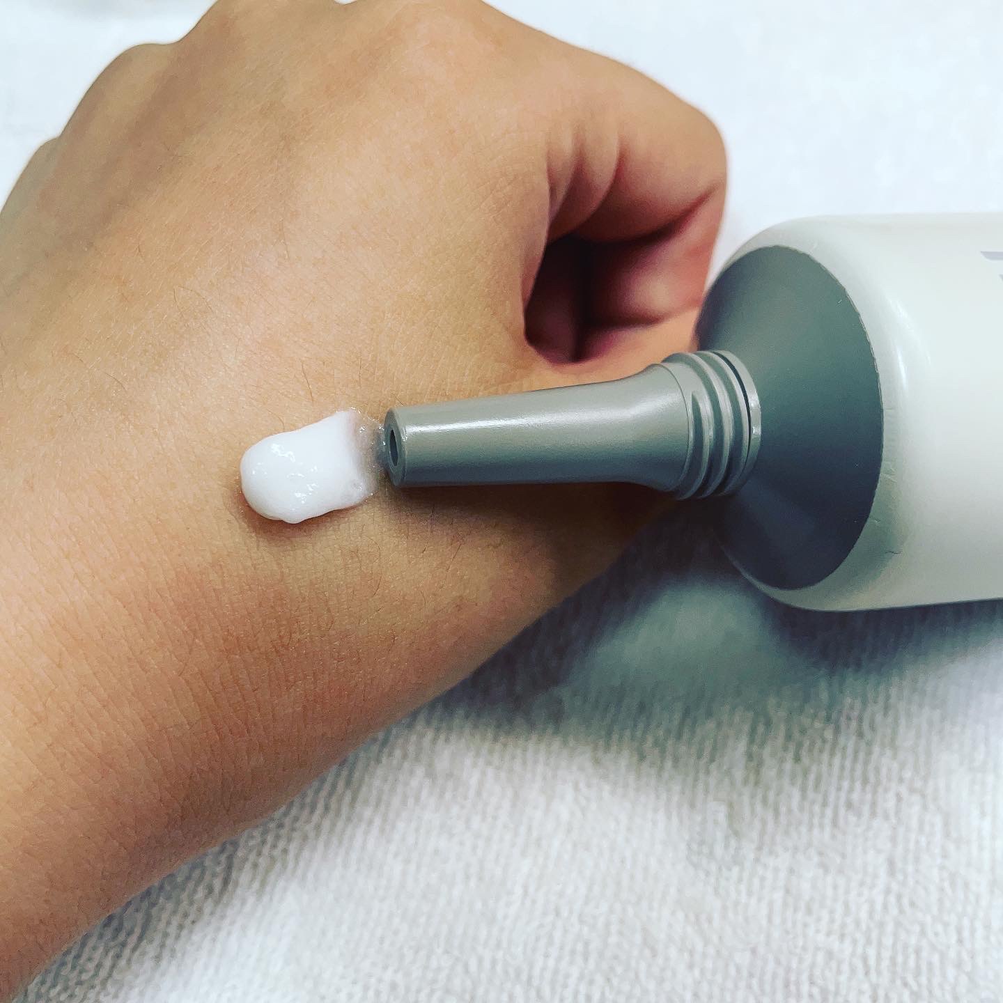 リフレッシュ マッサージクリーム/h&s/洗い流すヘアトリートメントを使ったクチコミ（3枚目）