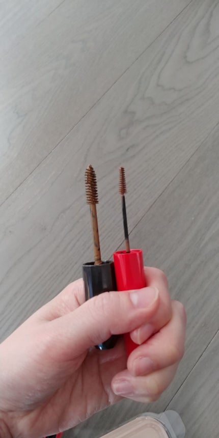 カラーリングアイブロウ/ヘビーローテーション/眉マスカラを使ったクチコミ(2枚目)