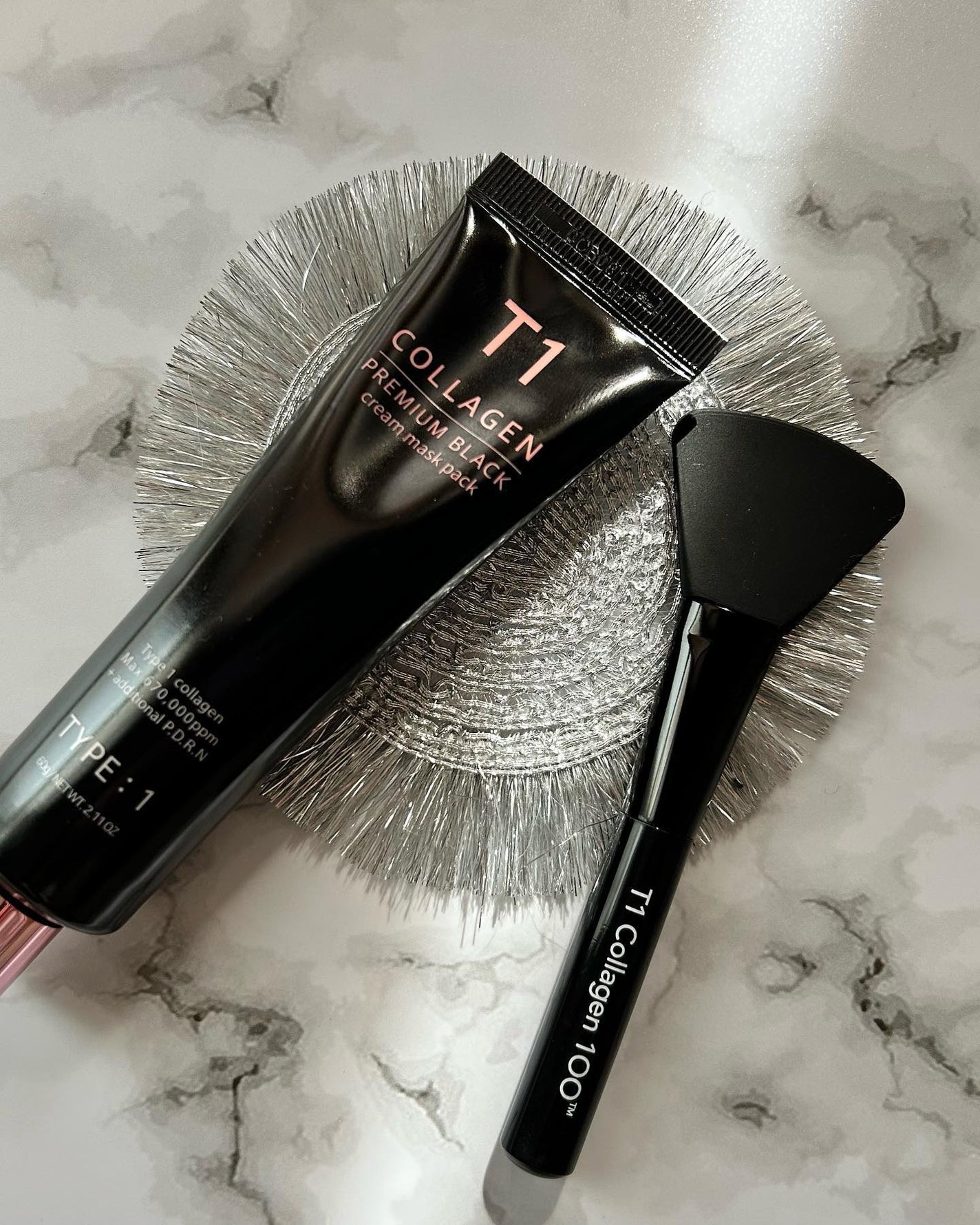 まいこ୨୧ *⑅❤︎·̩͙フォロバ100%♪̊̈♪̆̈ on LIPS 「今、話題の「剥がすcollagenパック」買ってみた♡アンパン..」(1枚目)