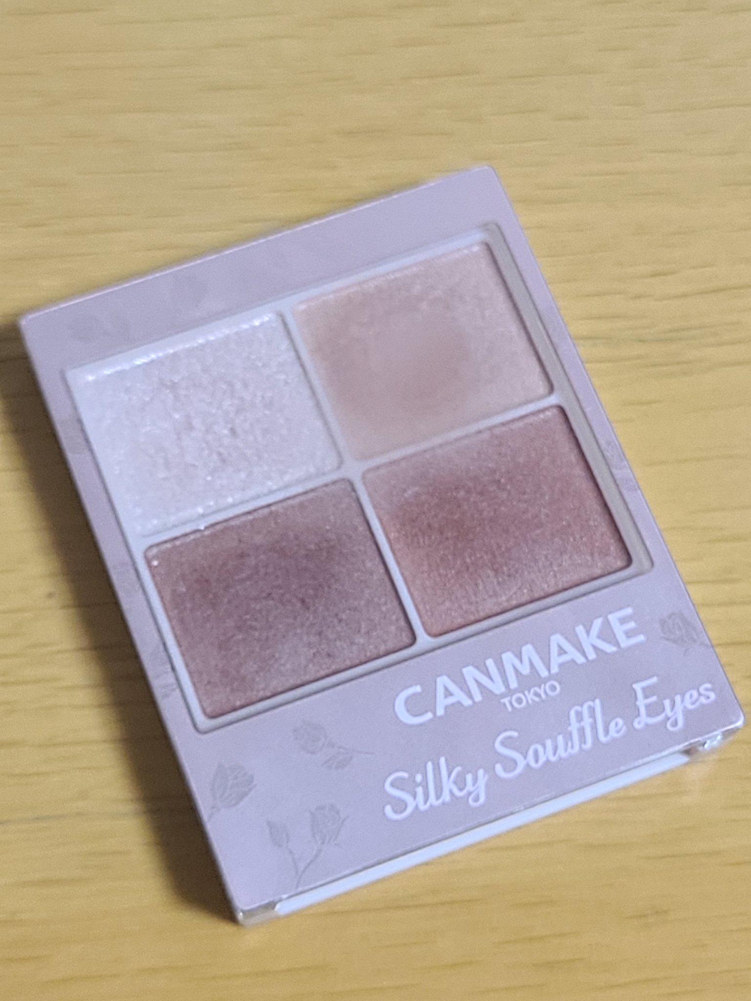シルキースフレアイズ（マットタイプ）/キャンメイク/アイシャドウパレットを使ったクチコミ（1枚目）