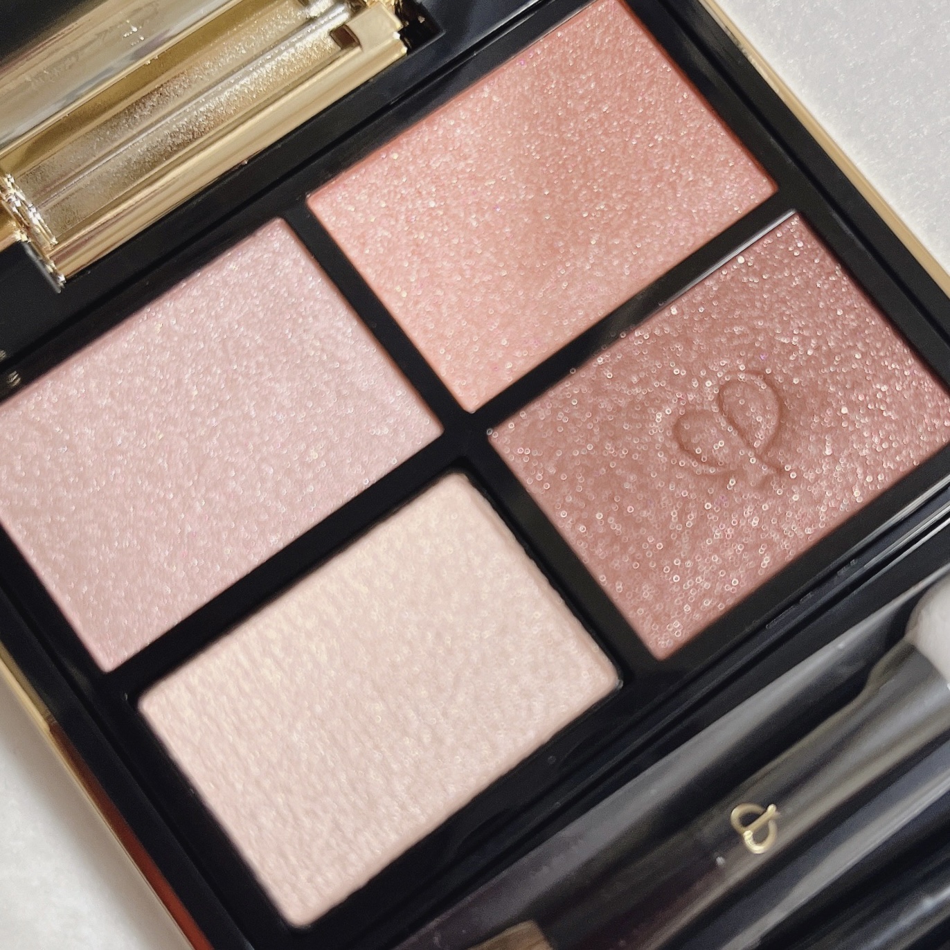 オンブルクルールクアドリ/クレ・ド・ポー ボーテ/アイシャドウパレットを使ったクチコミ（2枚目）