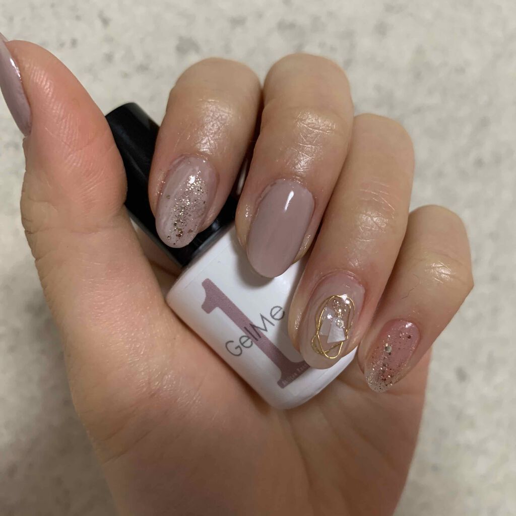 ジェルネイル 44.スパークリングゴールド/ジェルミーワン/ジェルネイルを使ったクチコミ（1枚目）