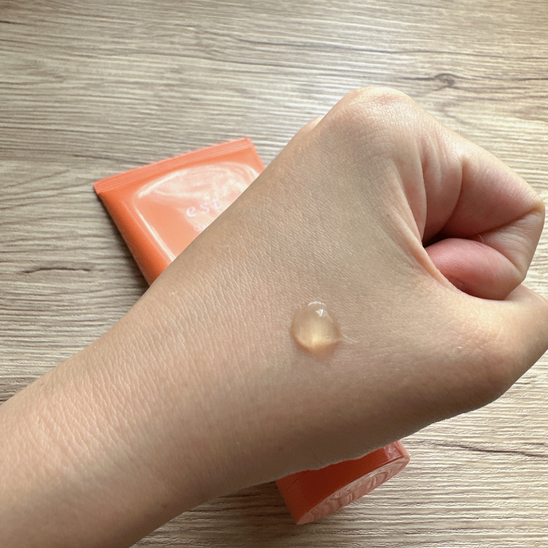 エスト クラリファイイング ジェル ウォッシュ/est/その他洗顔料を使ったクチコミ（3枚目）