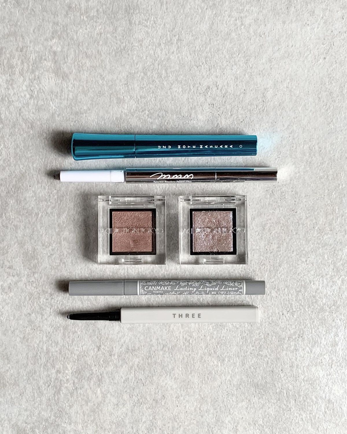 スパークルシャドウペンシルDUO 01/m.m.m/スティックアイシャドウを使ったクチコミ（1枚目）