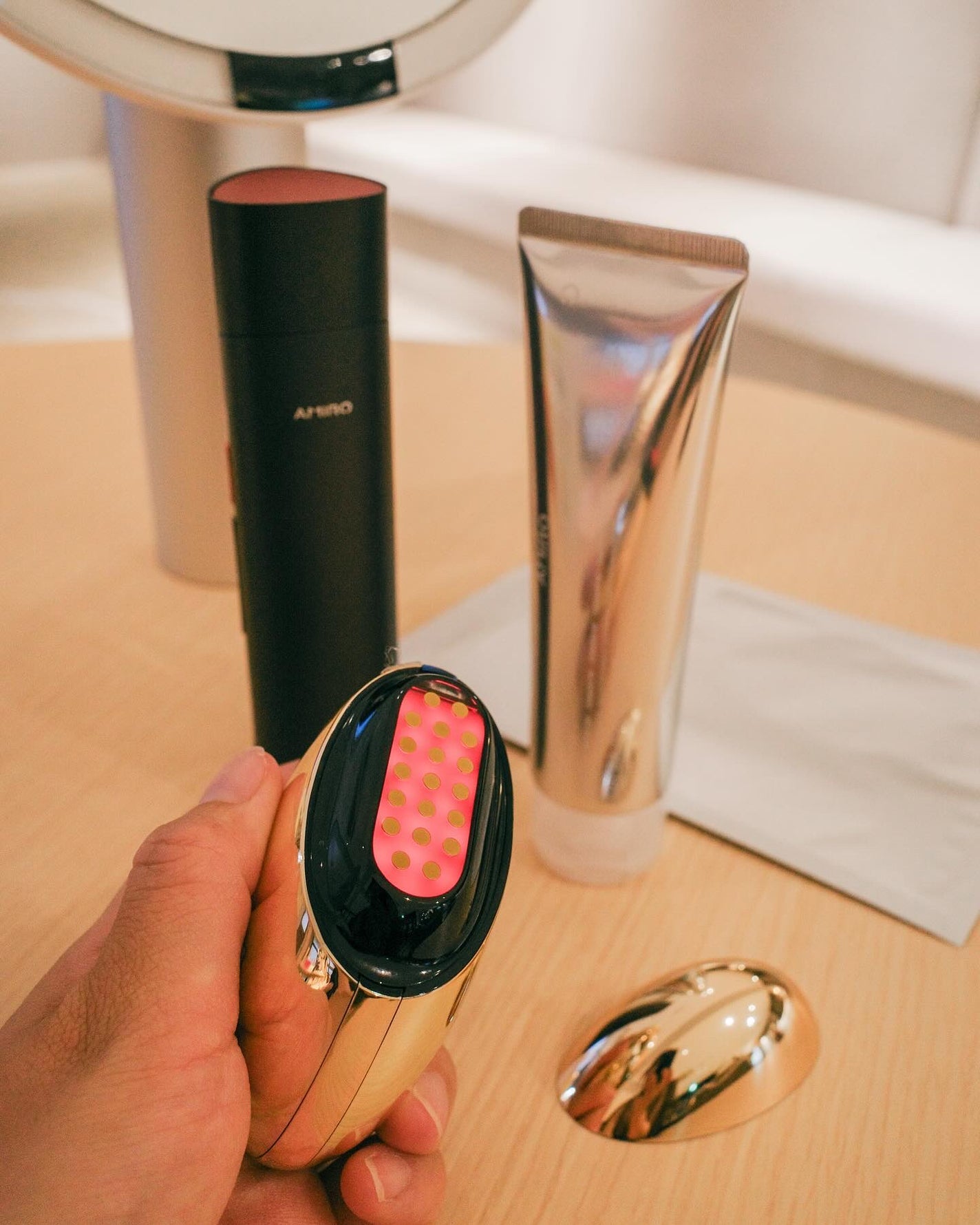 _mii_beauty__ on LIPS 「˗ˏˋ中国で人気の美顔器!ˎˊ˗AMIRO体験イベントーーーー..」(3枚目)