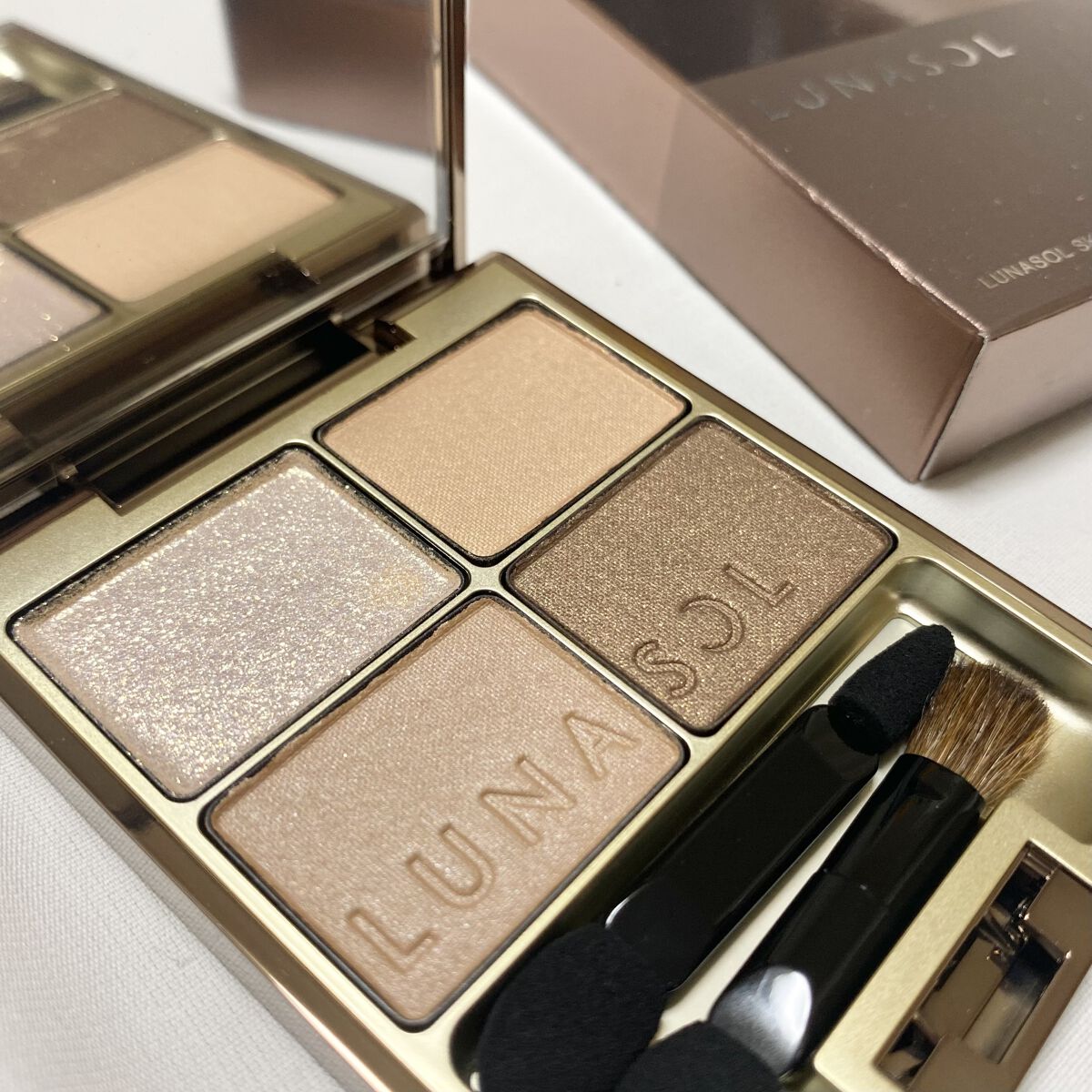 スキンモデリングアイズ/LUNASOL/アイシャドウパレットを使ったクチコミ（1枚目）