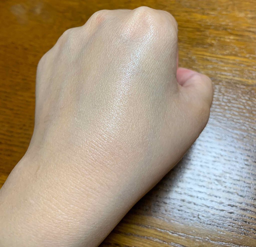 プロテクティング ファンデーション プライマー /PAUL & JOE BEAUTE/化粧下地を使ったクチコミ(3枚目)