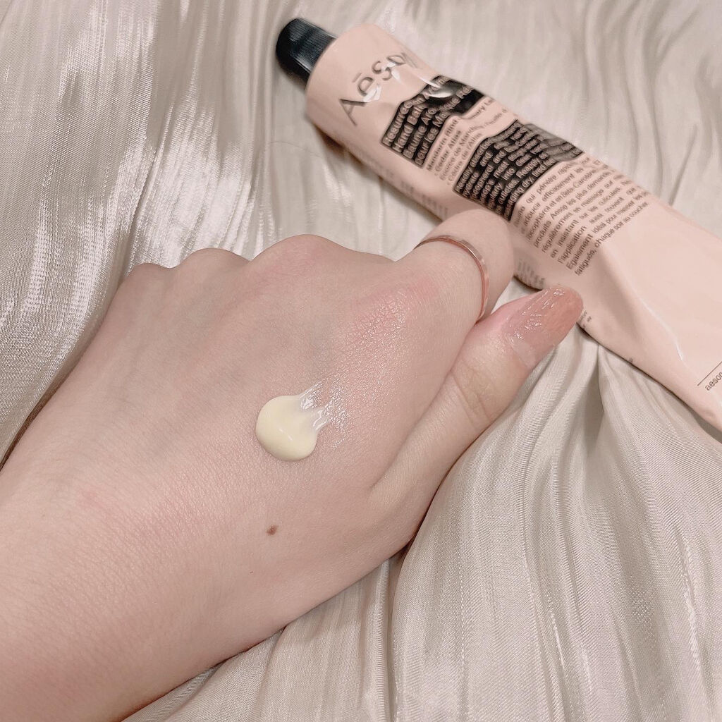 アンドラム アロマティック ハンドバーム/Aesop/ハンドクリームを使ったクチコミ（2枚目）
