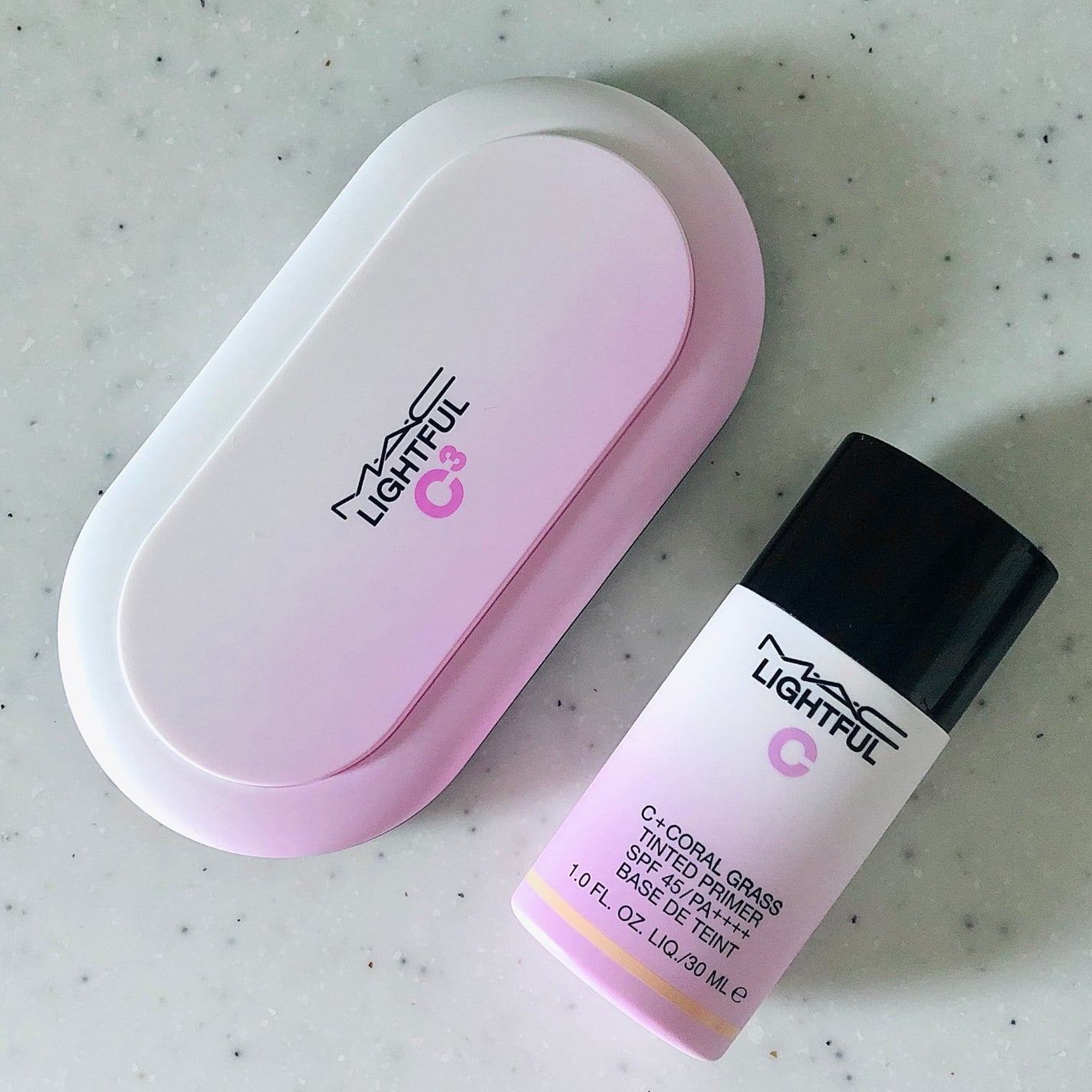 ライトフル C+ティンティッド プライマーSPF45(PA++++)/M・A・C/化粧下地を使ったクチコミ(5枚目)