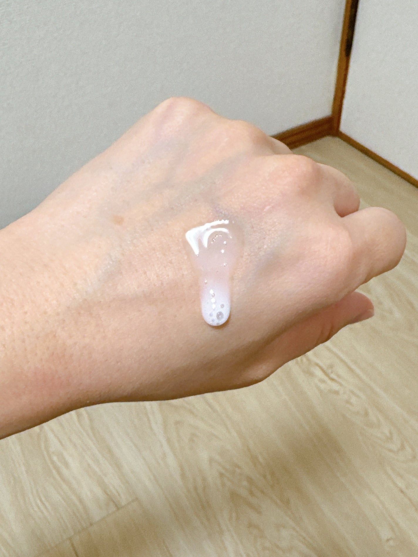 浸透発酵ビタミンCエッセンスセラム/NARTH/美容液を使ったクチコミ(4枚目)