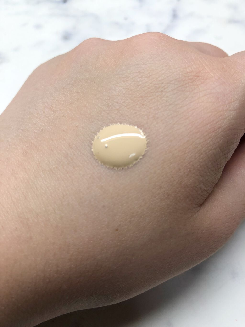 ビーグローファンデーション/espoir/リキッドファンデーションを使ったクチコミ（2枚目）