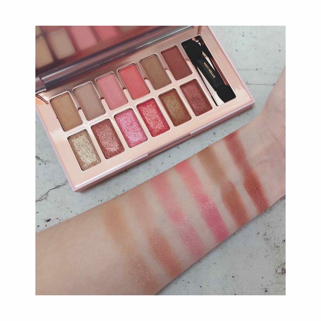 バレンタインボックス3ローズモーメント/VAVI MELLO/アイシャドウパレットを使ったクチコミ(3枚目)