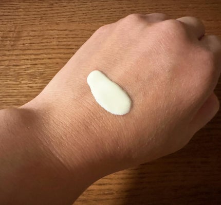 Aesop S&Z フェイシャル ハイドレーティング ローション SPF15のクチコミ「Aesop S&Z フェイシャル ハイドレーティング ローション SPF15
店員さんに勧め.....」(2枚目)